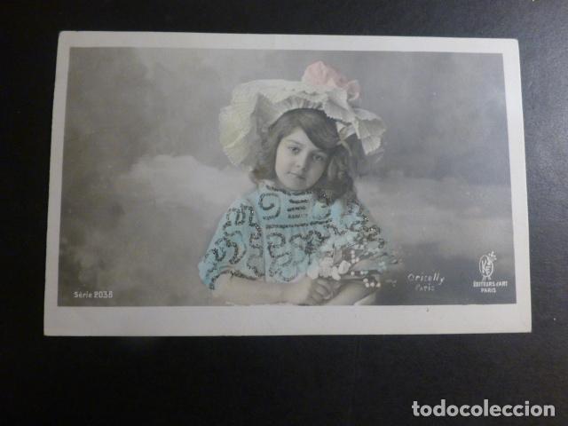 Postales: NI&Ntilde;A CON FLORES POSTAL - Foto 1