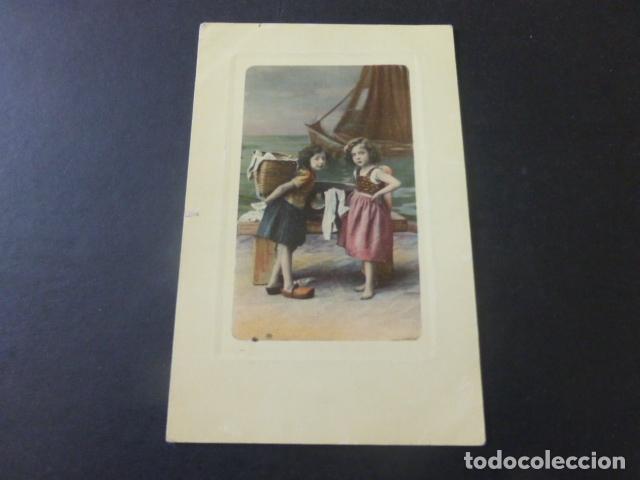 Postales: NI&Ntilde;AS EN PUERTO POSTAL - Foto 1