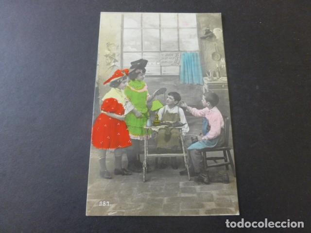 Postales: ZAPATEROS Y CLIENTAS POSTAL - Foto 1