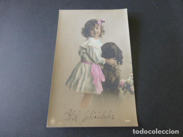 Postales: NI&Ntilde;A CON PERRO POSTAL - Foto 1