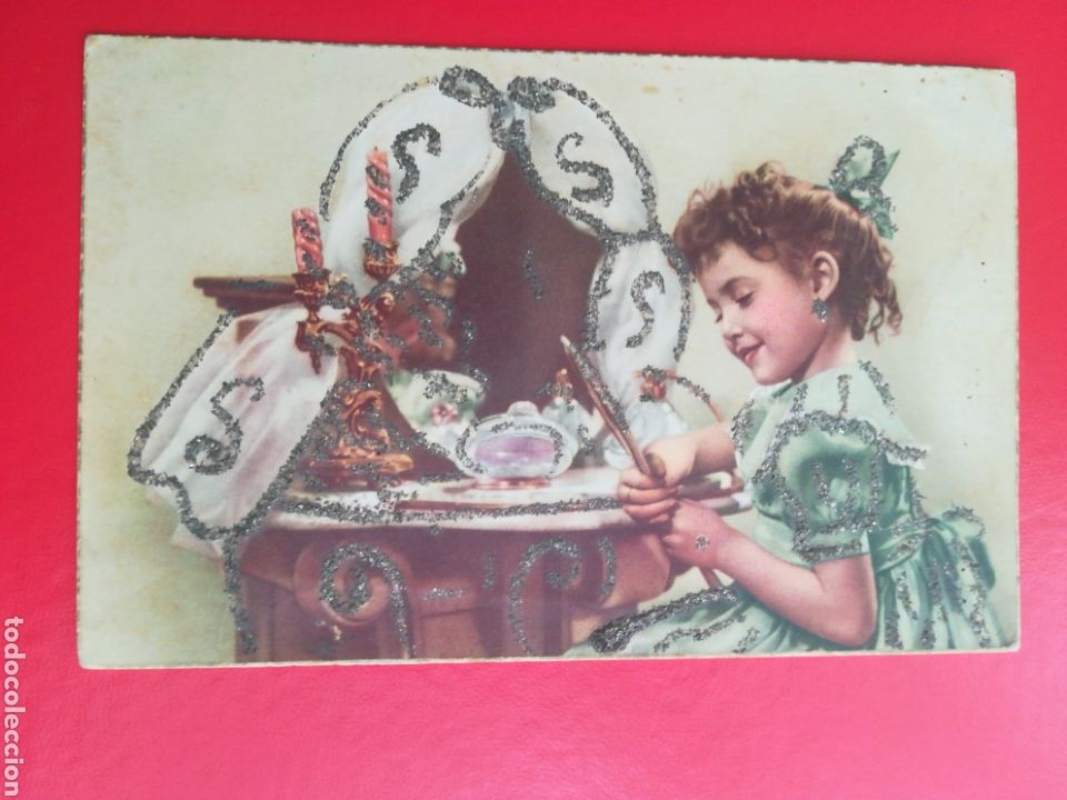 Postcards: Ni&ntilde;a en tocador. Purpurina. Muy bonita.
