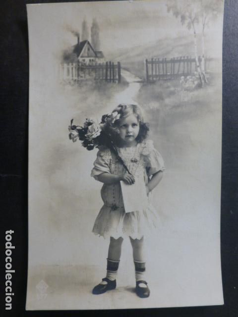 Postales: NI&Ntilde;A ELEGANTE POSTAL - Foto 1