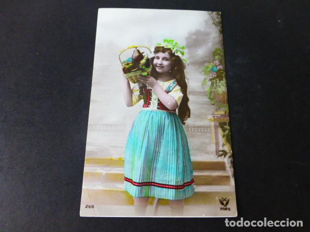 Postales: NI&Ntilde;A CON CESTA DE FRUTAS POSTAL - Foto 1