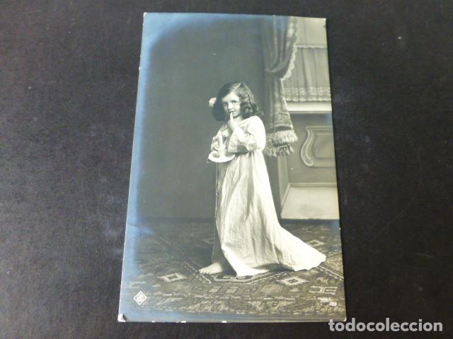 Postales: NI&Ntilde;A CON PALMATORIA POSTAL - Foto 1