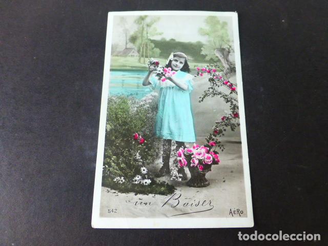 Postales: NI&Ntilde;A CON FLORES POSTAL - Foto 1