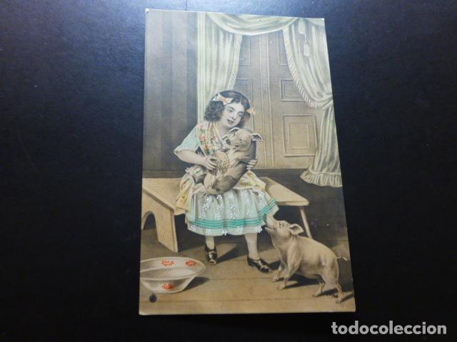 Postales: NI&Ntilde;A BA&Ntilde;ANDO AL PERRO POSTAL - Foto 1