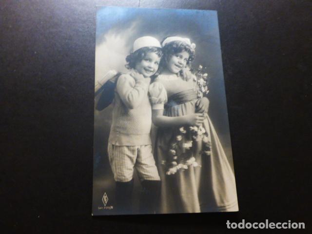 Postales: NI&Ntilde;OS CON FLORES POSTAL - Foto 1
