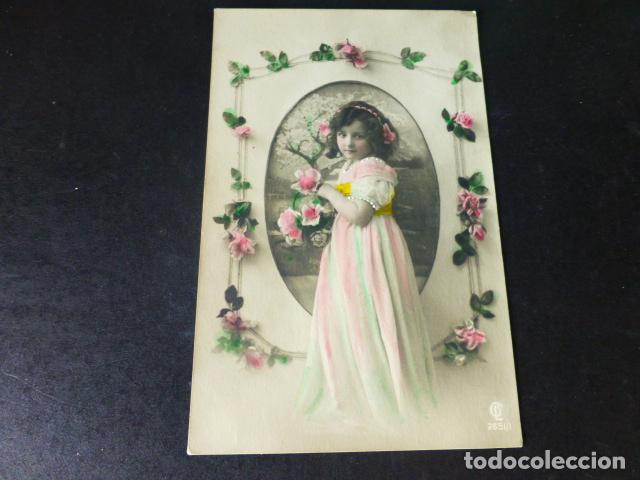Postales: NI&Ntilde;A CON FLORES POSTAL - Foto 1