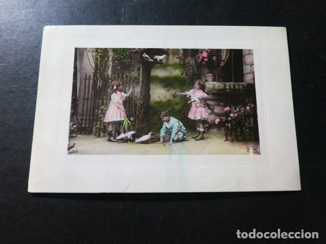 Postales: NI&Ntilde;OS CON PALOMAS POSTAL - Foto 1