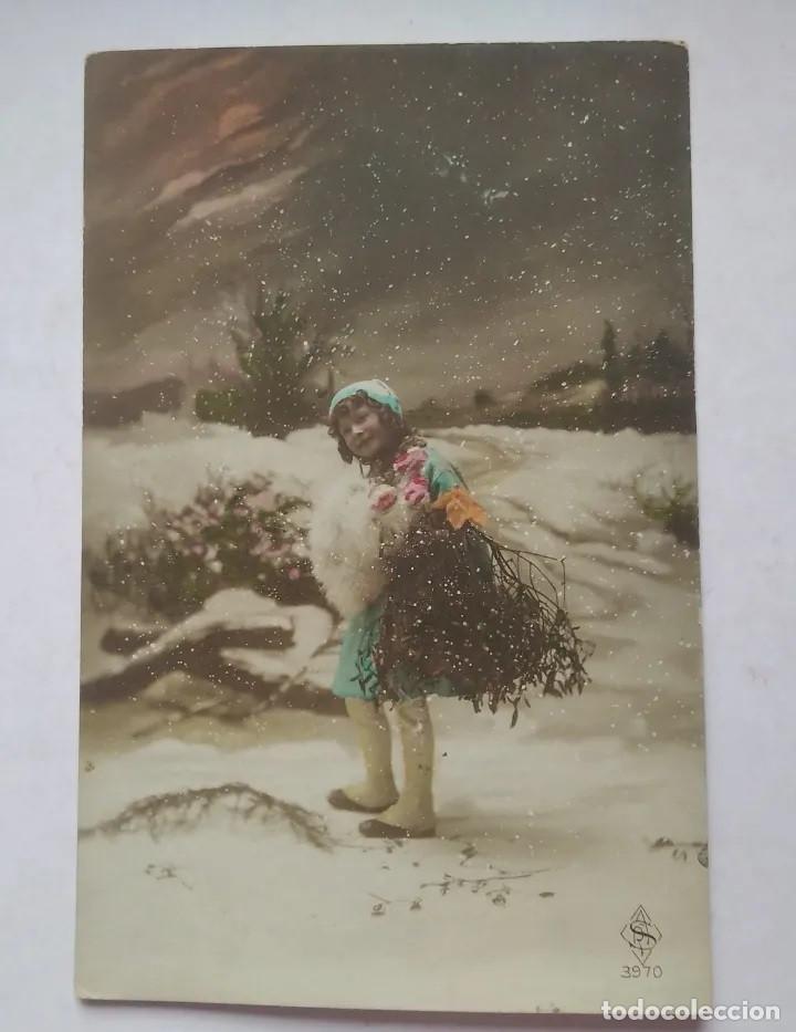 Postales: postal antigua ni&ntilde;a con ramas invierno - Foto 1