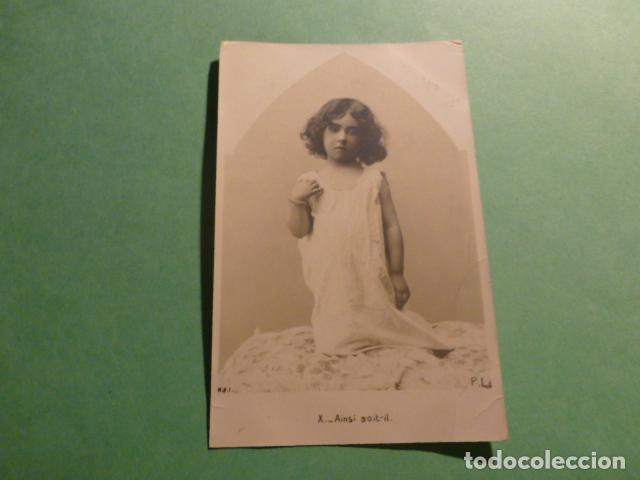 Postales: NI&Ntilde;A REZANDO POSTAL - Foto 1