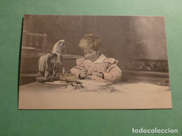 Postales: NI&Ntilde;O DIBUJANDO POSTAL - Foto 1