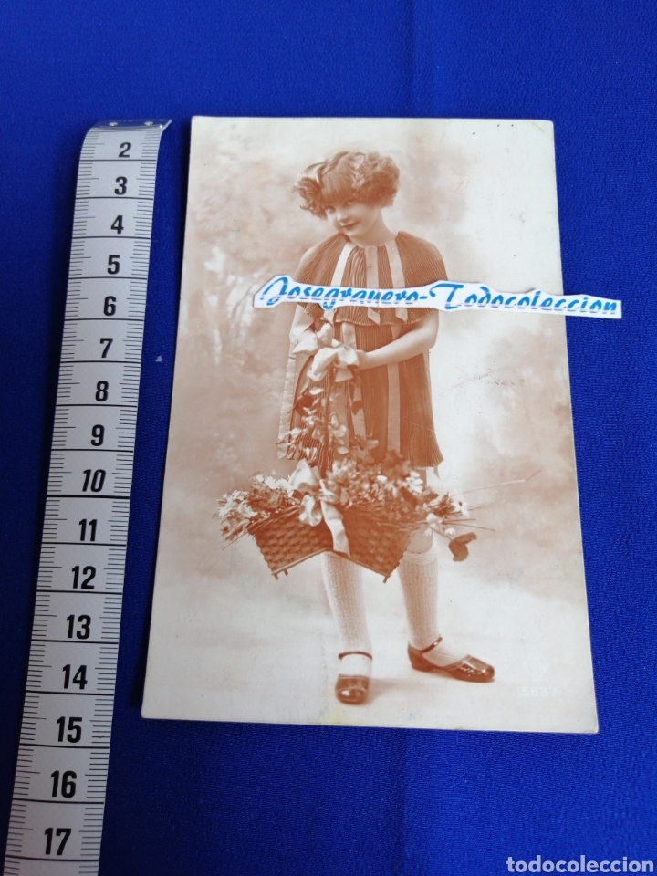 Postales: NI&Ntilde;A CON CANASTILLO TARJETA POSTAL ANTIGUA - Foto 1