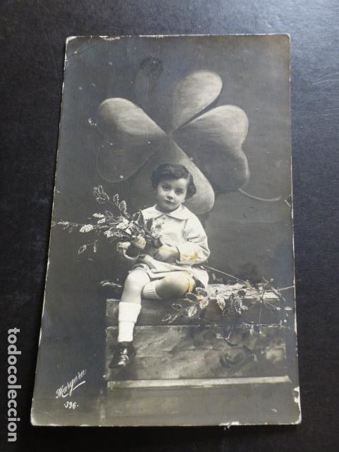 Postales: NI&Ntilde;O Y TREBOL POSTAL - Foto 1