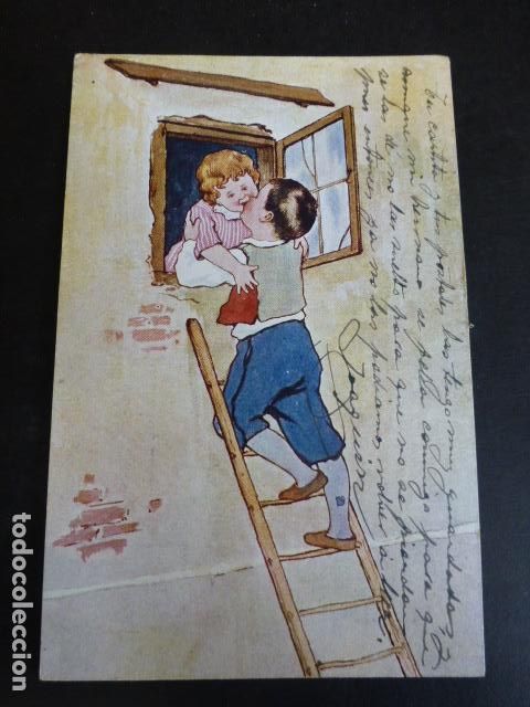 Postales: NI&Ntilde;OS BESANDOSE POSTAL - Foto 1