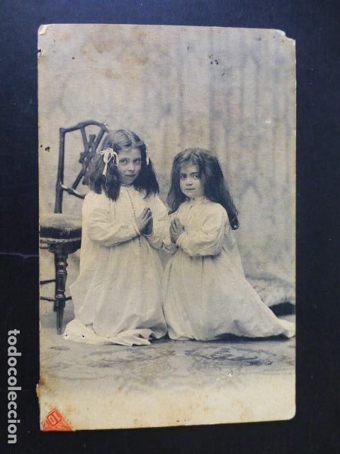 Postales: NI&Ntilde;AS REZANDO POSTAL - Foto 1