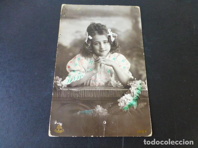 Postales: NI&Ntilde;A ELEGANTE POSTAL - Foto 1