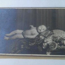 Postales: ANTIGUA TARJETA POSTAL DE UN BEBE - FOTÓGRAFO VICENTE CRESPO -VALENCIA FINALES 1800- PRINCIPIO 1900
