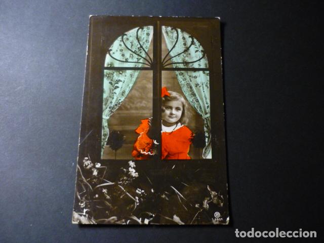 Postales: NI&Ntilde;A EN VENTANA POSTAL - Foto 1