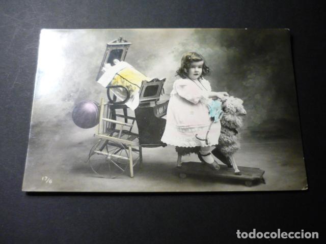 Postales: NI&Ntilde;A CON JUGUETES POSTAL - Foto 1