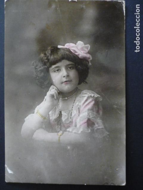 Postales: NI&Ntilde;A ELEGANTE POSTAL - Foto 1