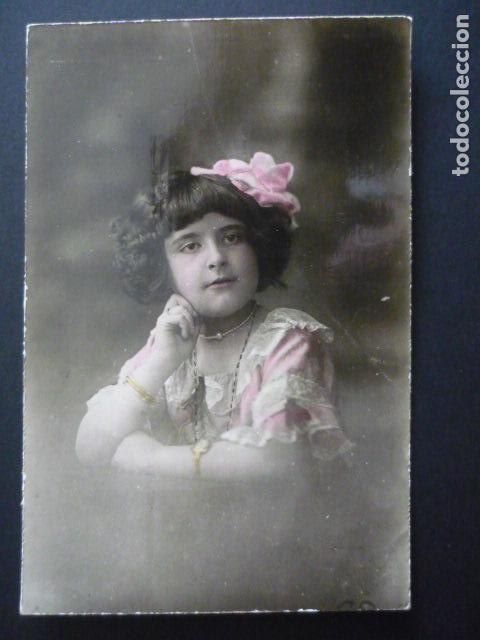 Postales: NI&Ntilde;A ELEGANTE POSTAL - Foto 1