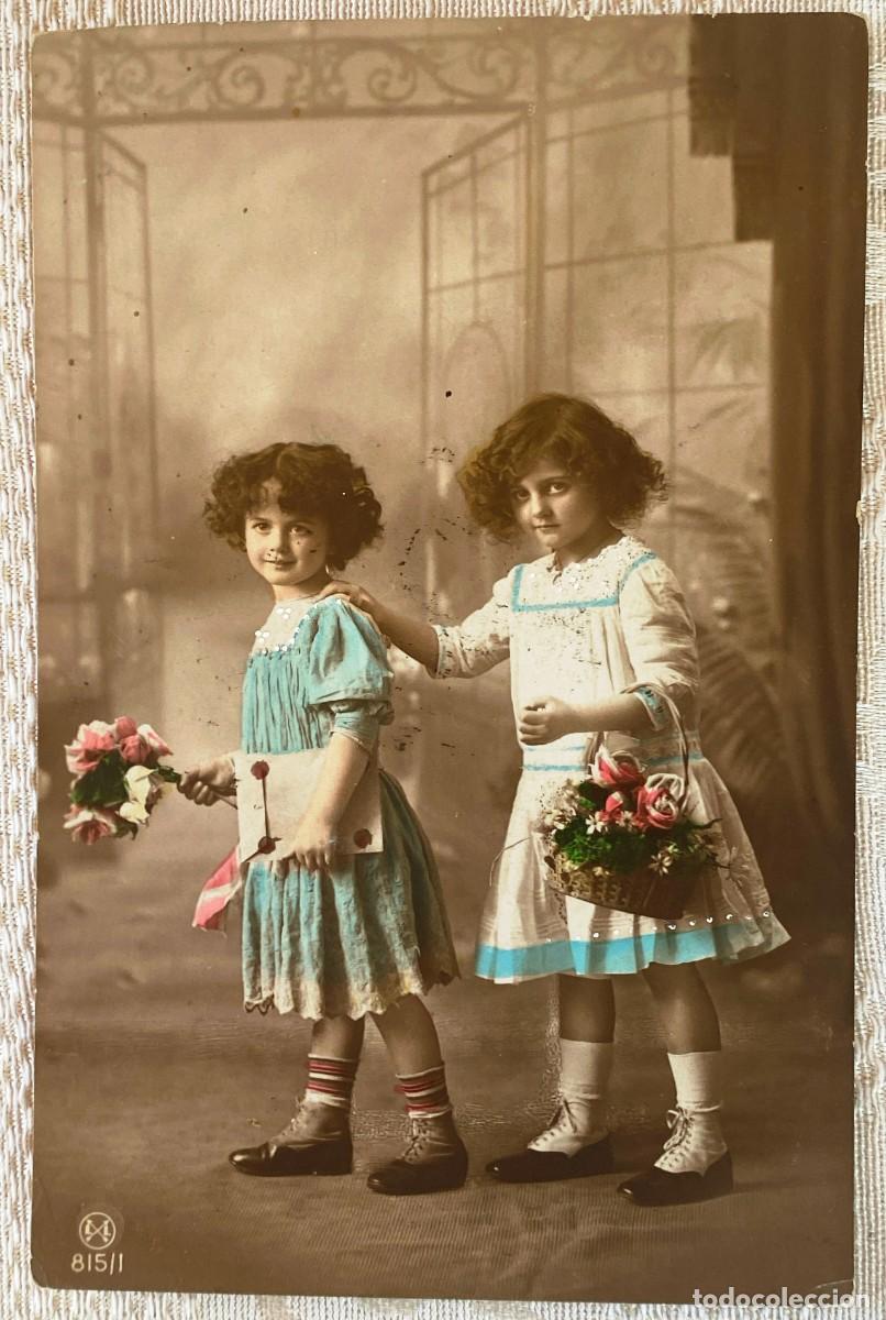 Postales: FOTO POSTAL COLOREADA DE NI&Ntilde;AS, CIRCULADA EN 1927. - Foto 1