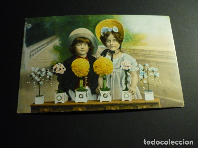 Postales: NI&Ntilde;OS CON FLORES POSTAL - Foto 1