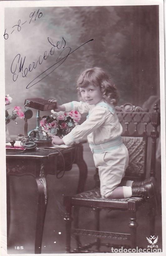 Postales: Postal ni&ntilde;o con tel&eacute;fono. Escrita. Sin circular. - Foto 1
