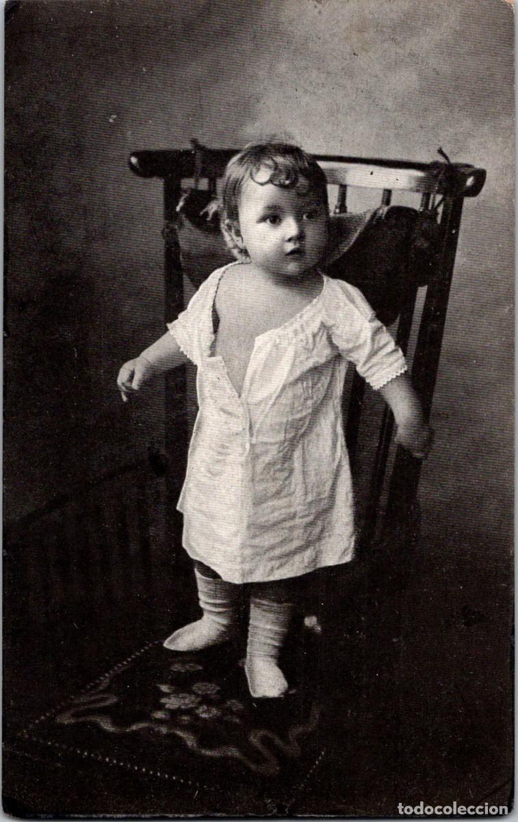 Postales: Beb&eacute; en camis&oacute;n - Postal francesa sin datos - 137x86mm - Foto 1