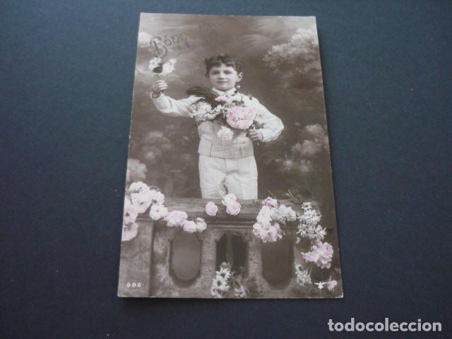 Postales: NI&Ntilde;O CON FLORES POSTAL - Foto 1
