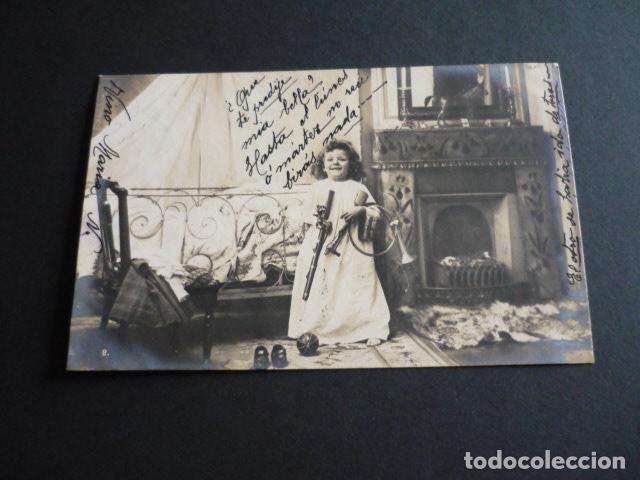 Postales: NI&Ntilde;A EN DORMITORIO POSTAL - Foto 1