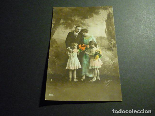 Postales: PADRES Y NI&Ntilde;AS POSTAL - Foto 1