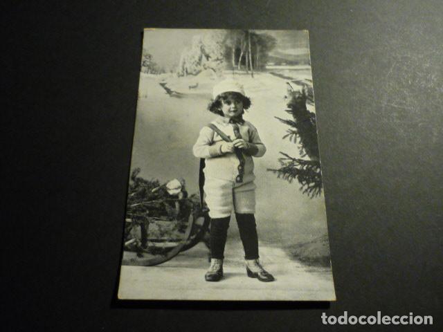 Postales: NI&Ntilde;O CON TRINEO POSTAL - Foto 1