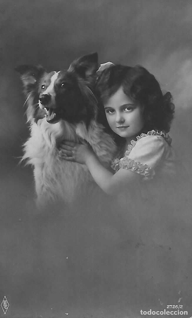 Postales: ANTIGUA POSTAL NI&Ntilde;A CON PERRO - Foto 1