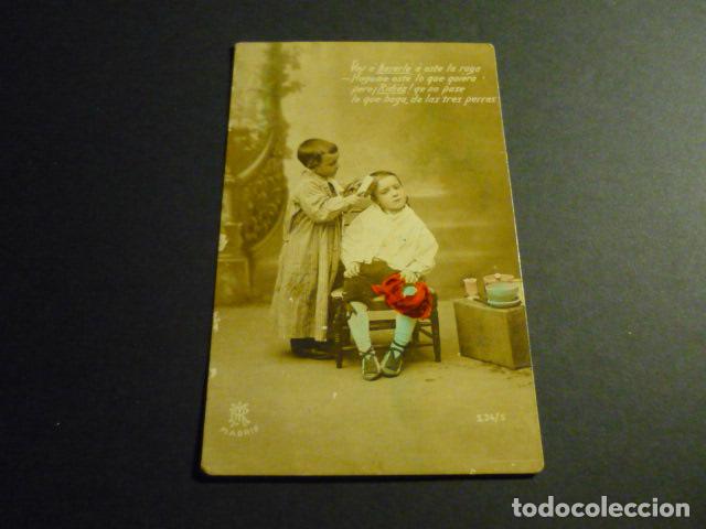 Postales: NI&Ntilde;OS EN EL BARBERO ANTIGUA POSTAL - Foto 1
