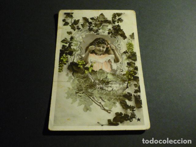 Postales: NI&Ntilde;A CON UVAS ANTIGUA POSTAL - Foto 1
