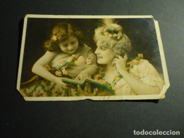 Postales: NI&Ntilde;A Y MUJER ANTIGUA POSTAL - Foto 1