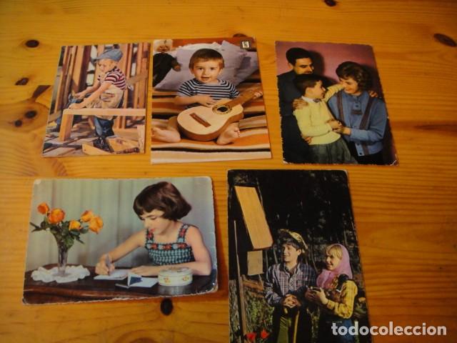 Postales: 20 postales de ni&ntilde;os - Foto 4