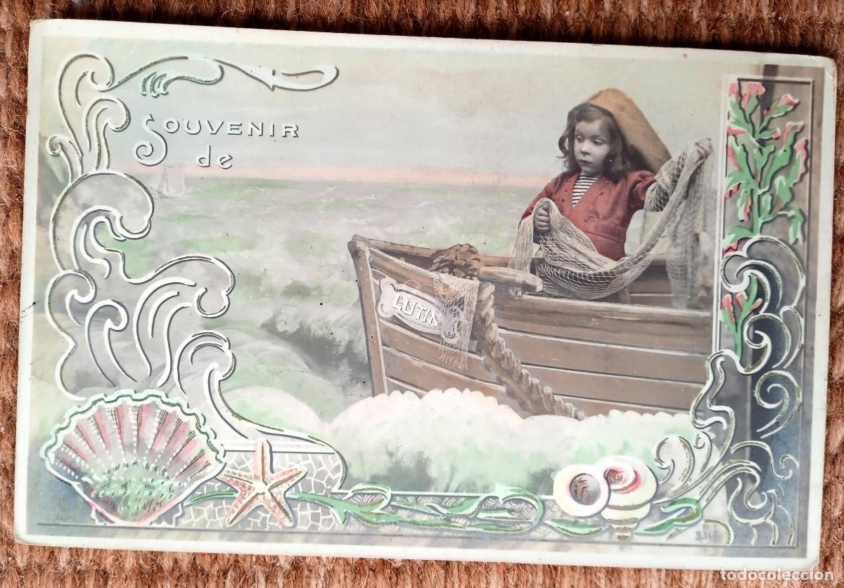 Postales: NI&Ntilde;A PESCADORA - Foto 1