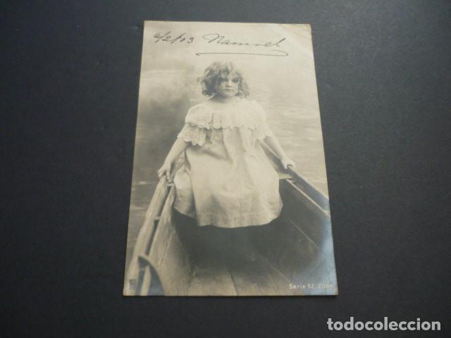 Postales: NI&Ntilde;A EN BARCA POSTAL - Foto 1