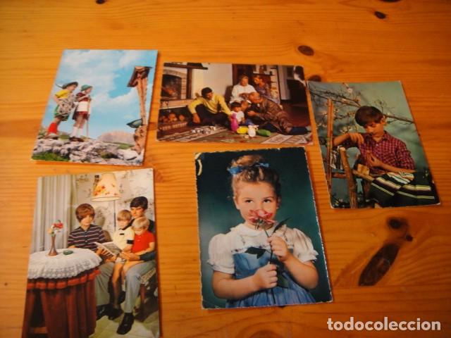 Postales: 20 postales de ni&ntilde;os - Foto 3