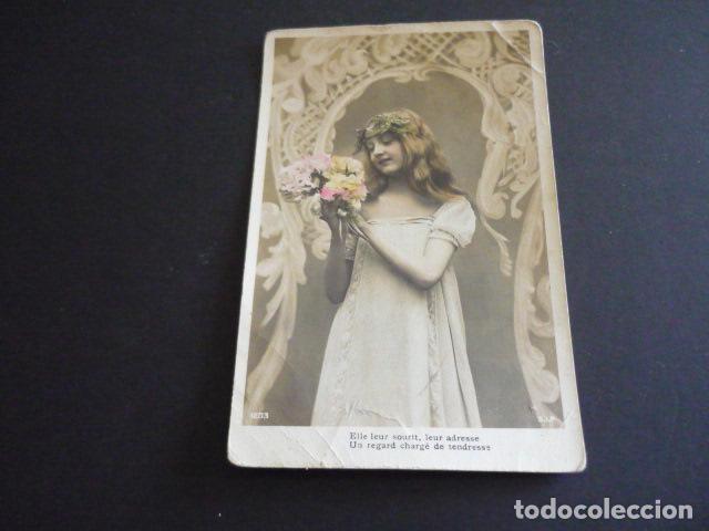 Postales: NI&Ntilde;A CON FLORES POSTAL - Foto 1