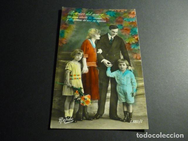 Postales: NI&Ntilde;OS CON PADRES POSTAL - Foto 1