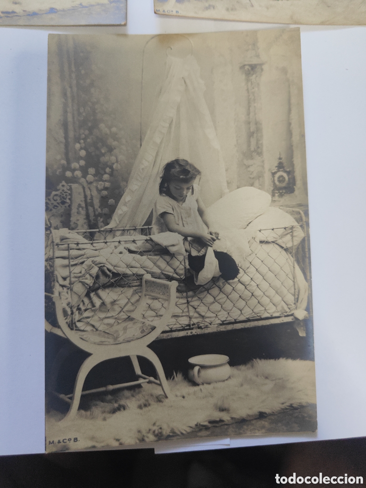 Postales: POSTAL NI&Ntilde;A EN LA CAMA CON GATO - Foto 2