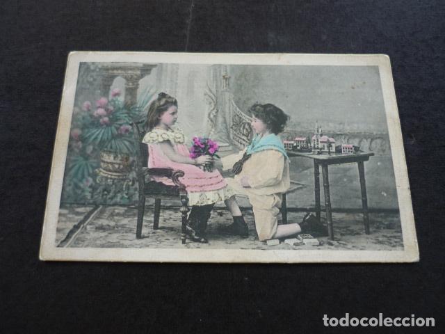 Postales: NI&Ntilde;OS ENAMORADOS POSTAL - Foto 1