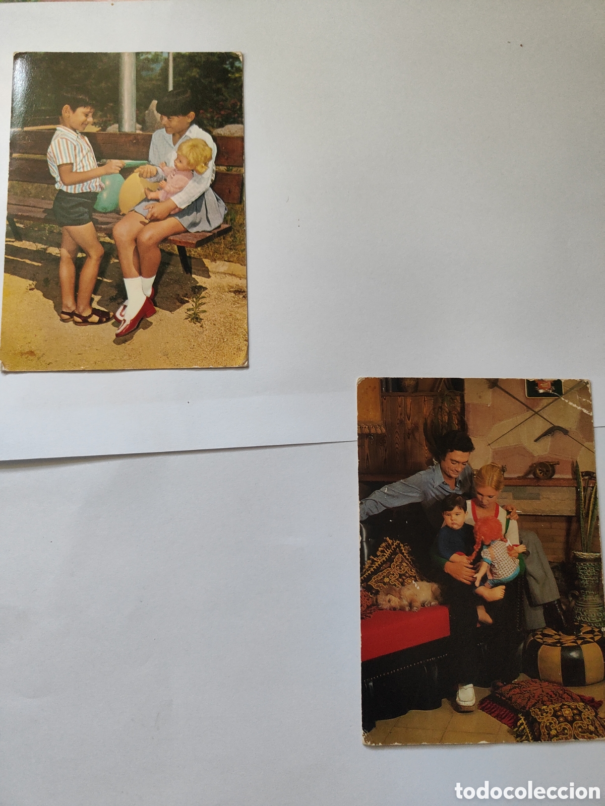Postales: 2 POSTALES NI&Ntilde;OS CON MU&Ntilde;ECAS EN COLOR - Foto 1