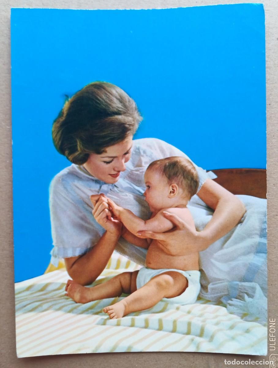 Postales: Postal Mujer con bebe - escrita. - Foto 1