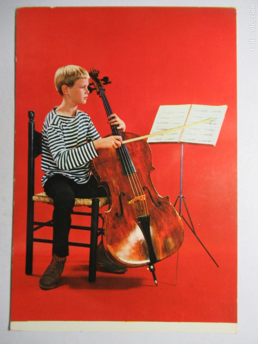 Postales: Postal ni&ntilde;o tocando el violonchelo - Foto 1