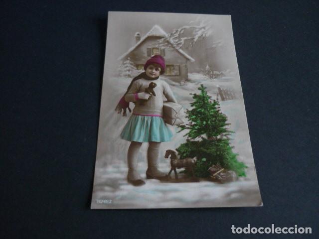 Postales: NI&Ntilde;A CON ARBOL DE NAVIDAD POSTAL - Foto 1